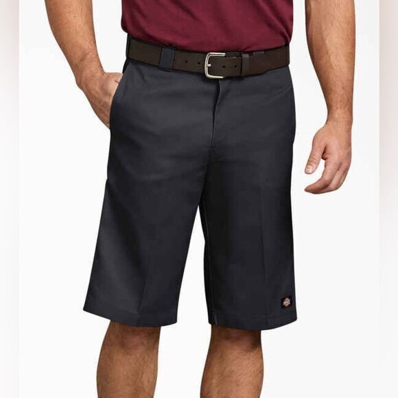 NWT Dickies Men’s 13” Relaxed Fit Multi Pocket Work Shorts - Size 34 - Picture 1 of 10